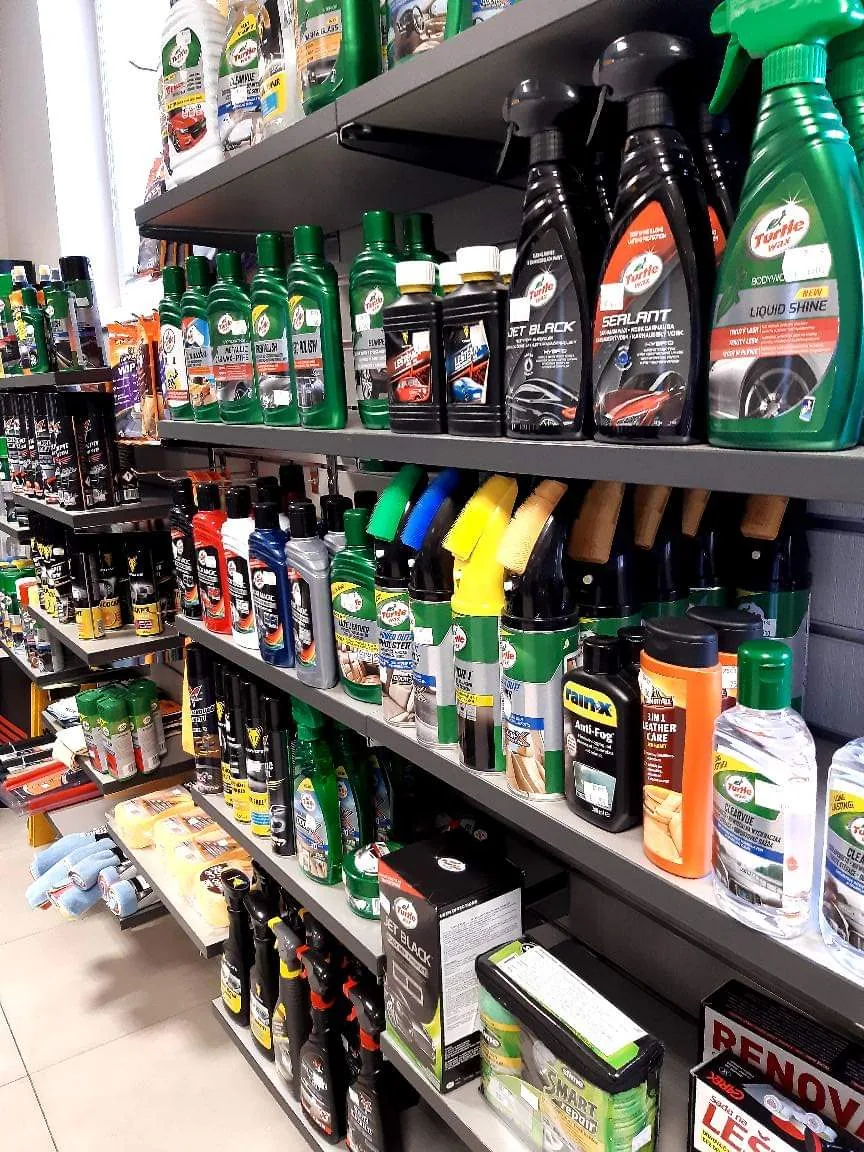 Predajňa autodoplnkov AUTOLINE